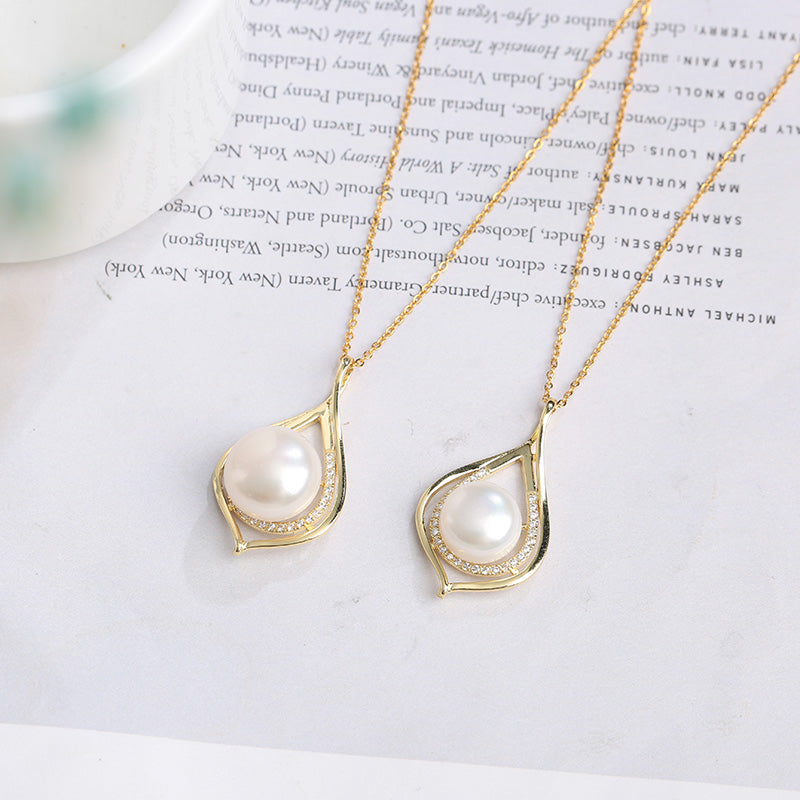 Elegant Freshwater Pearl Necklace